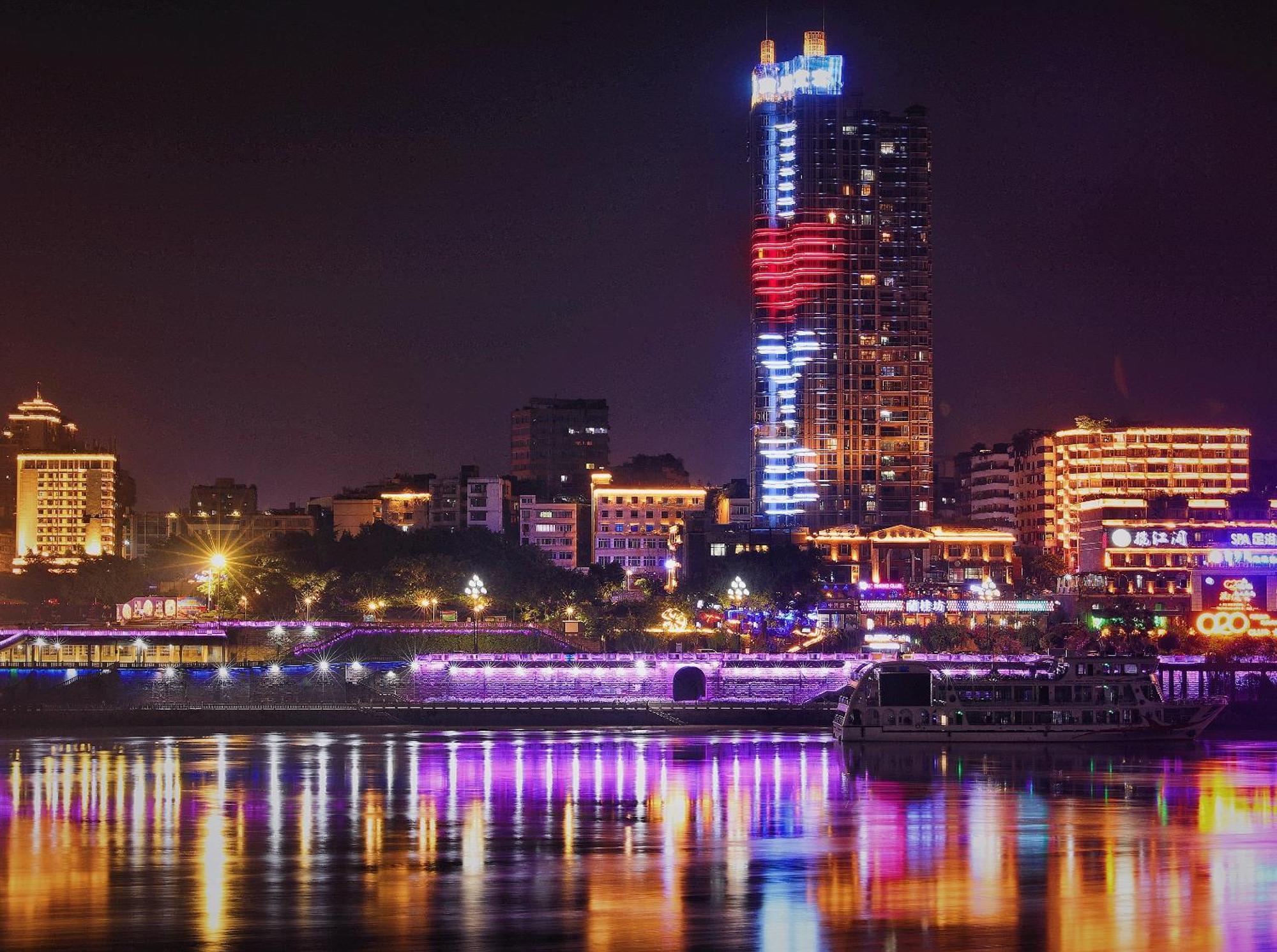 Crowne Plaza Yibin By Ihg Exterior foto
