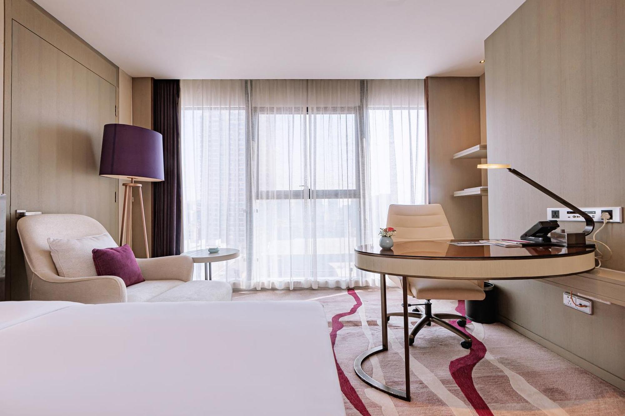 Crowne Plaza Yibin By Ihg Exterior foto