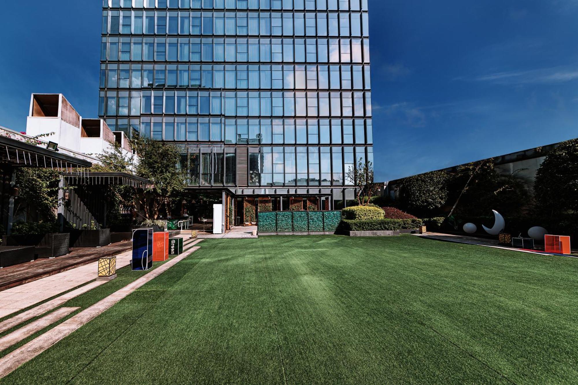 Crowne Plaza Yibin By Ihg Exterior foto