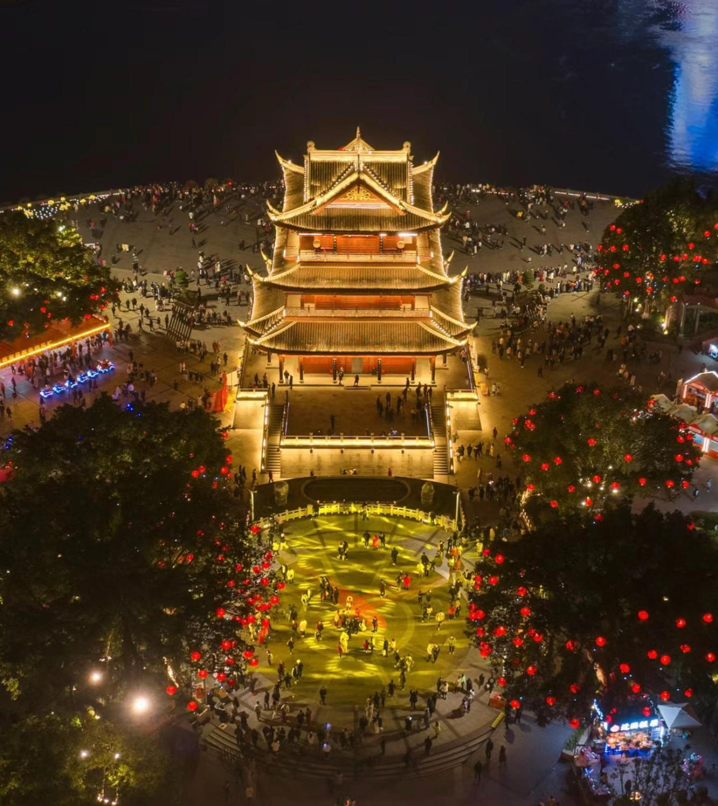 Crowne Plaza Yibin By Ihg Exterior foto