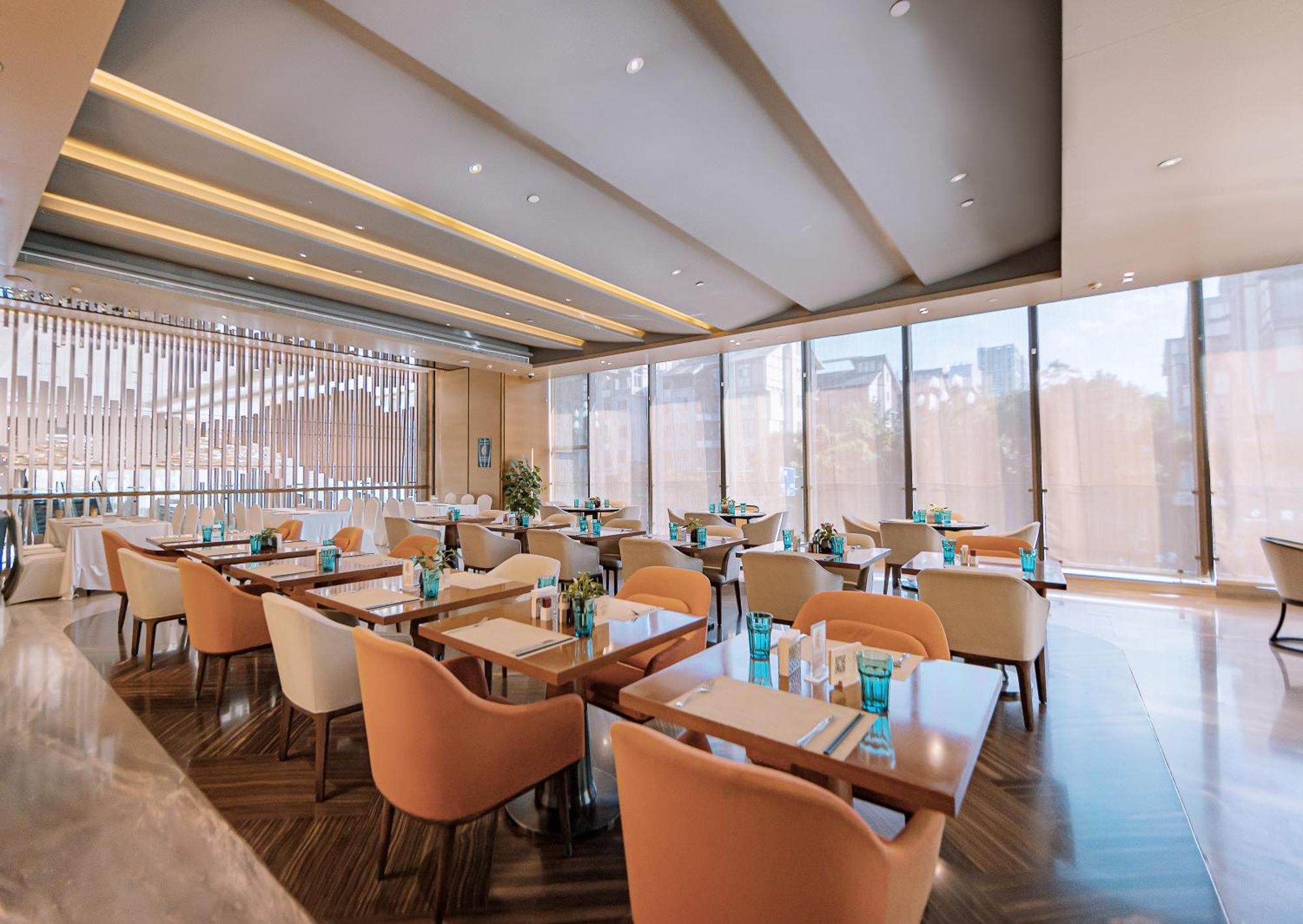 Crowne Plaza Yibin By Ihg Exterior foto