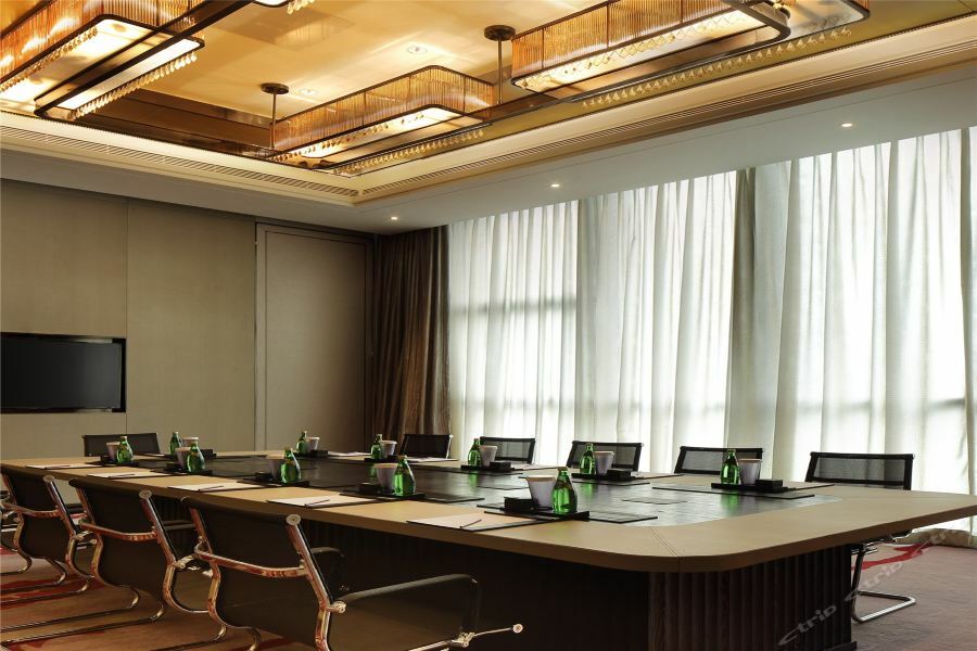 Crowne Plaza Yibin By Ihg Exterior foto